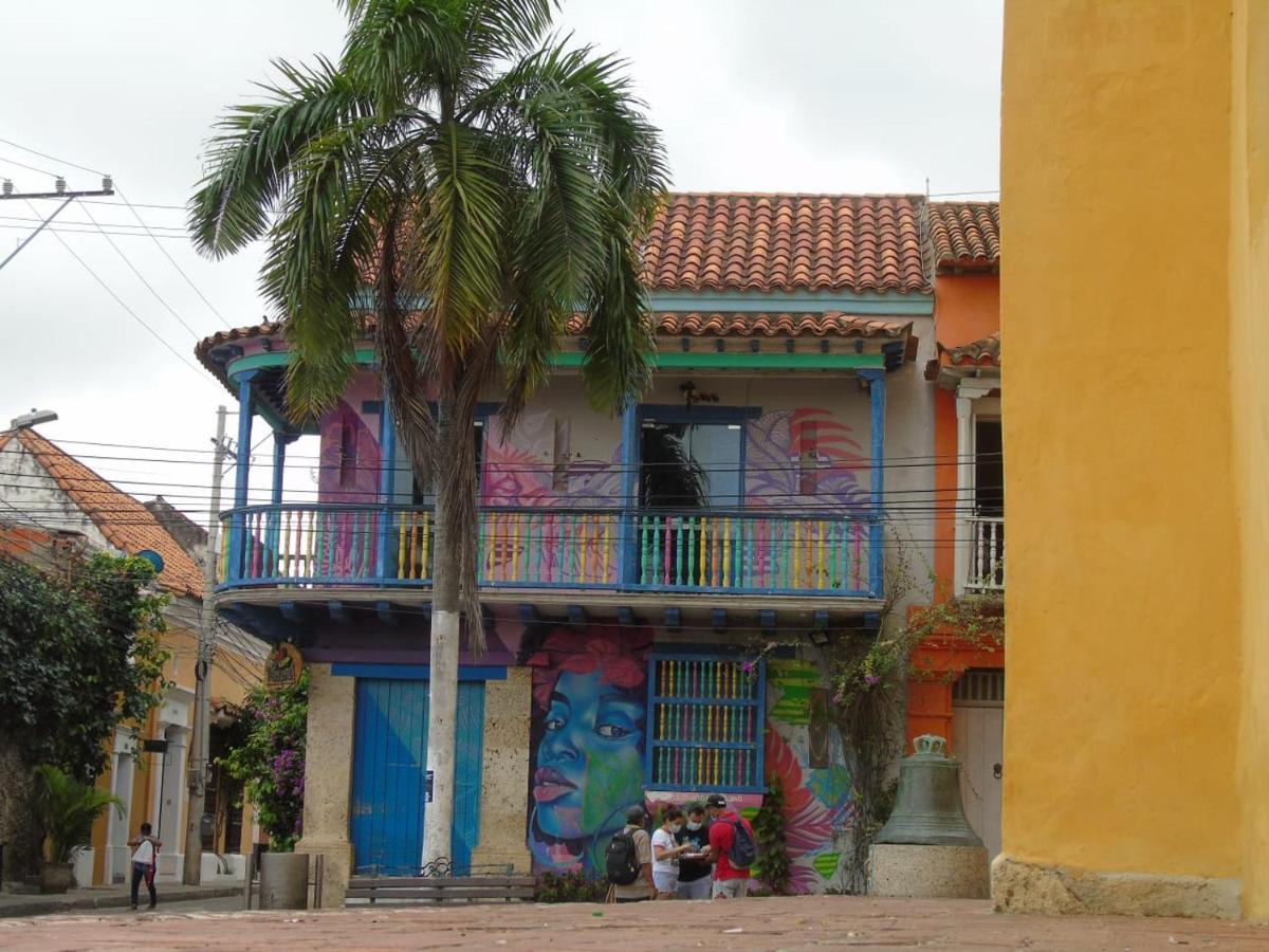 Hotel Plaza De La Trinidad Cartagena Exterior photo